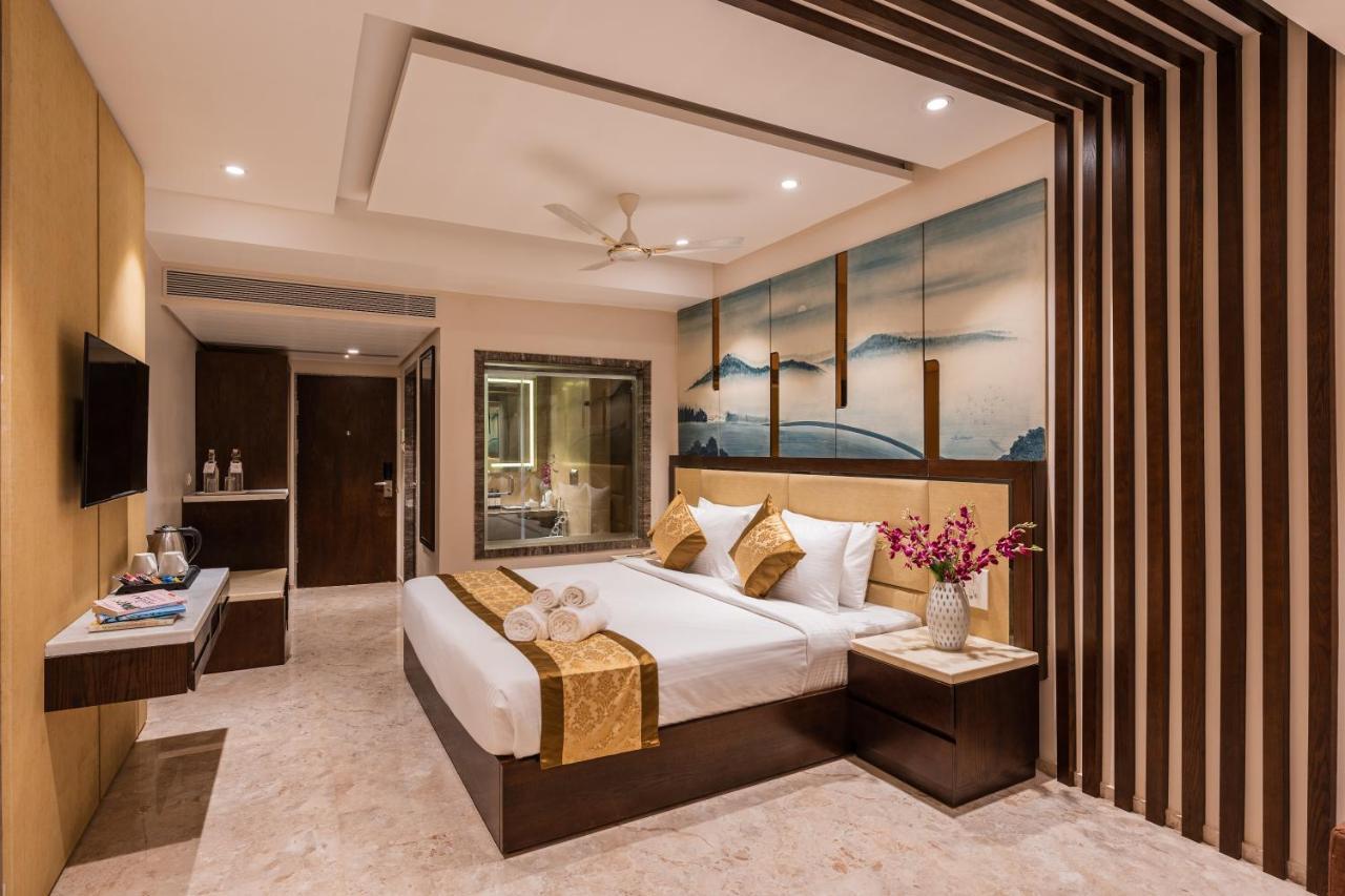 Regenta Central Imperial Candolim Goa Exterior photo